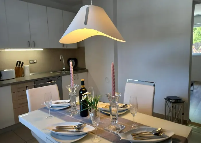 Апартаменты Apartman Zara *