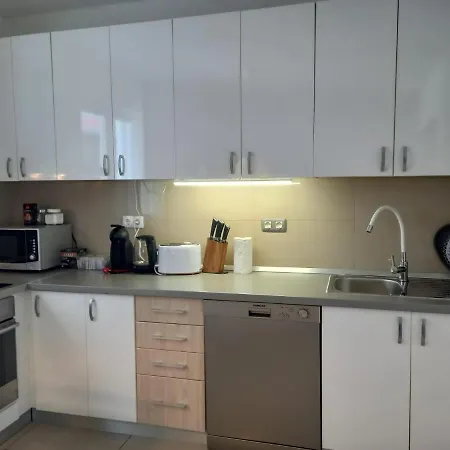 Apartman Zara アパート