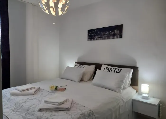 Apartment Apartman Zara